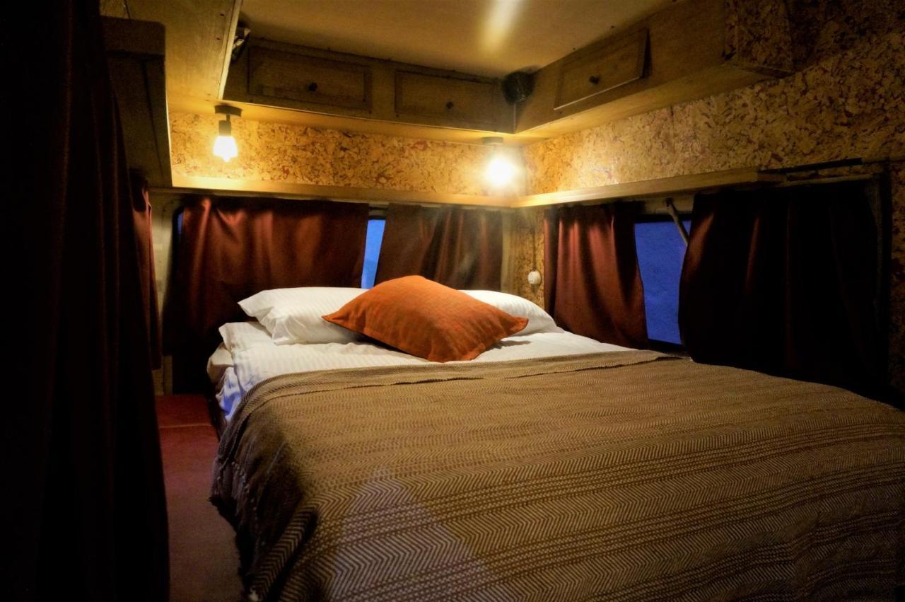 Urban Van Glamping Riga Eksteriør bilde