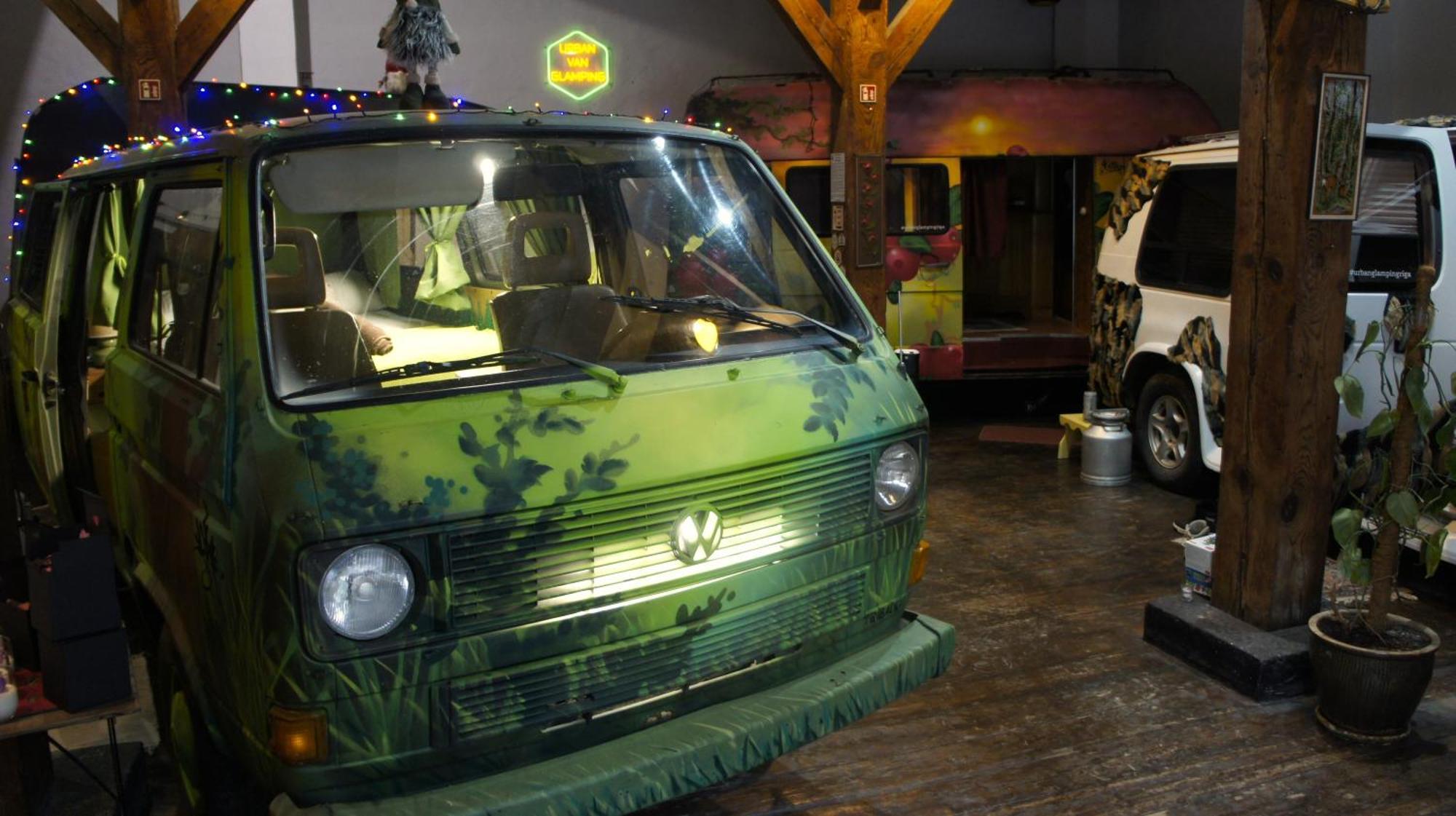 Urban Van Glamping Riga Eksteriør bilde