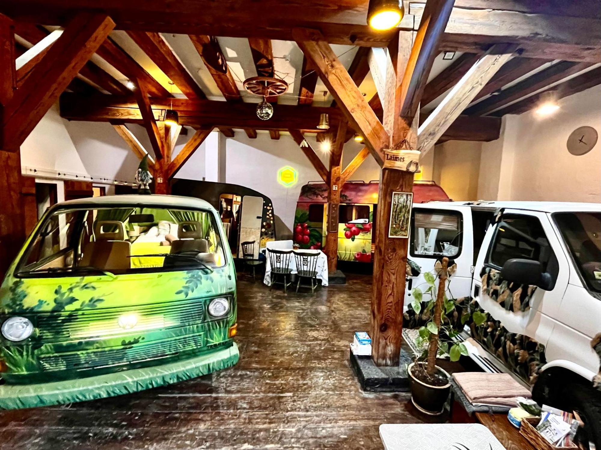 Urban Van Glamping Riga Eksteriør bilde
