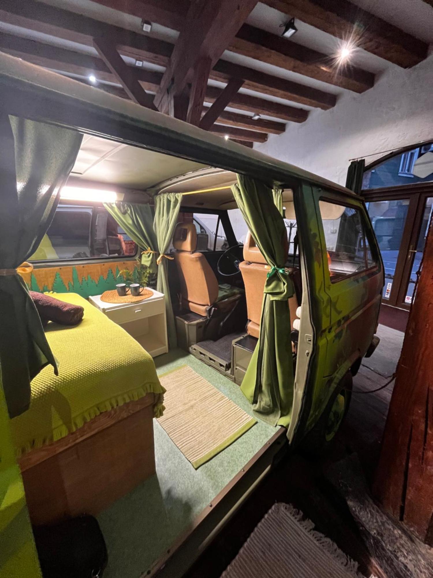 Urban Van Glamping Riga Eksteriør bilde