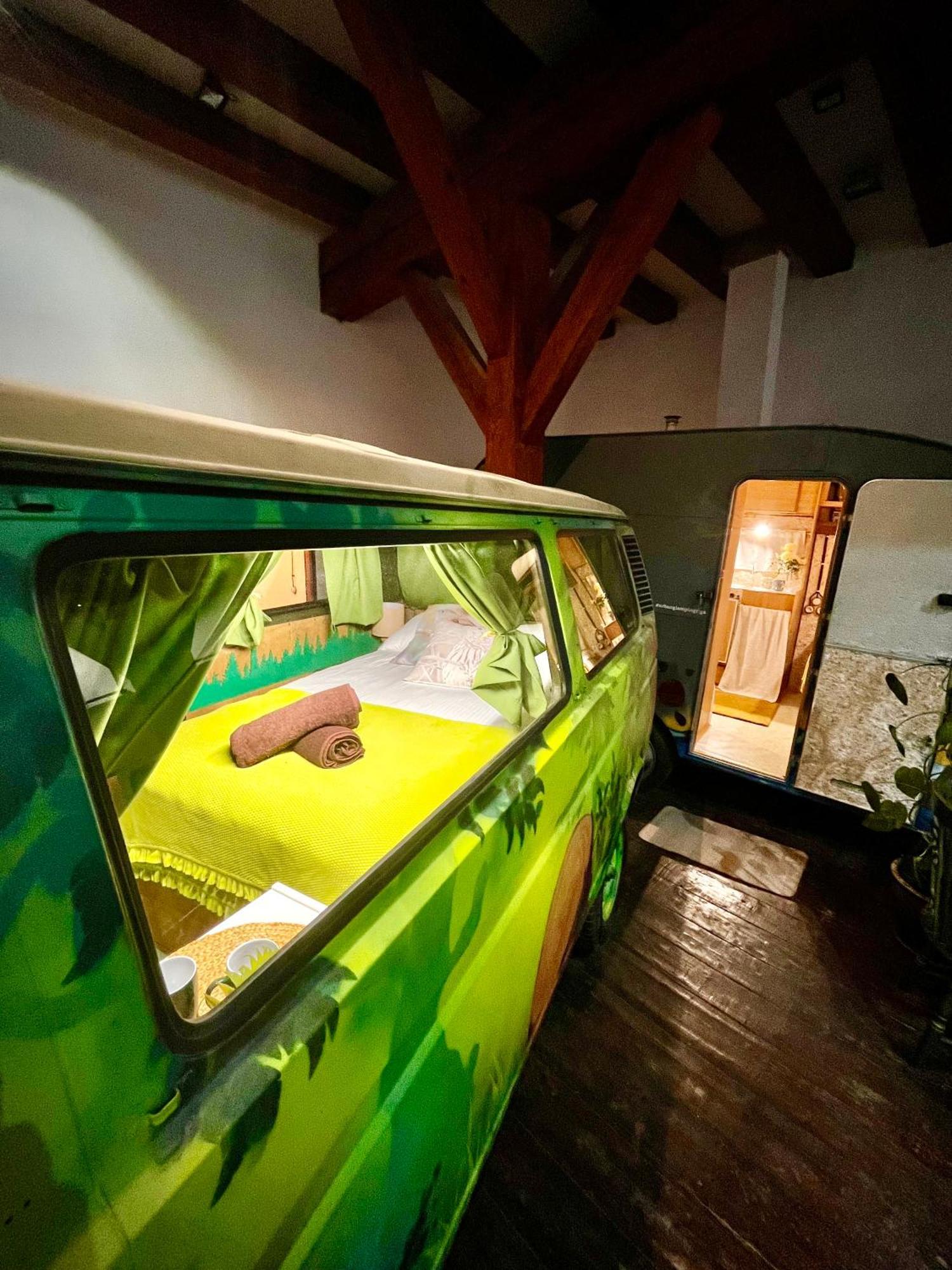 Urban Van Glamping Riga Eksteriør bilde