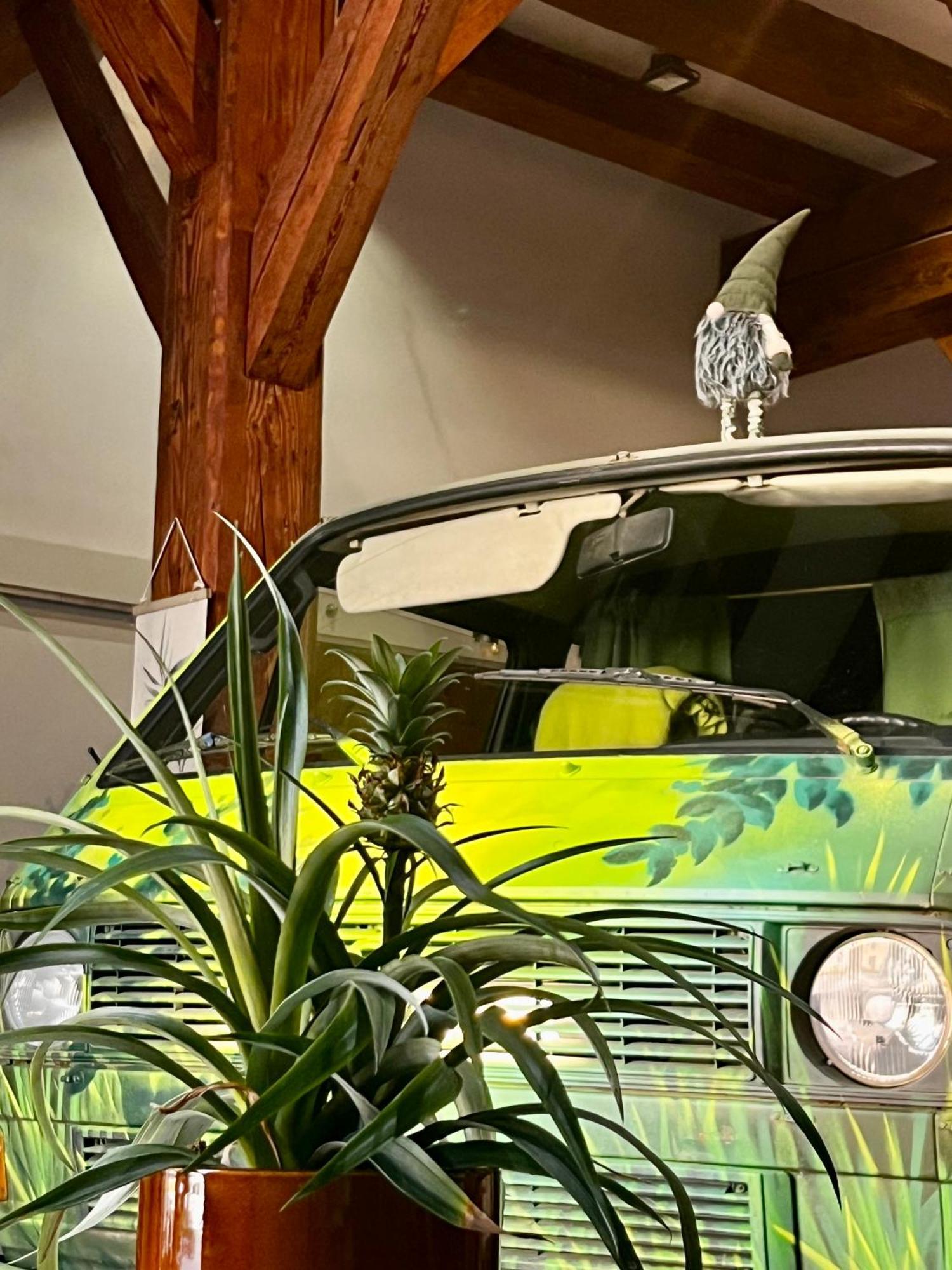 Urban Van Glamping Riga Eksteriør bilde
